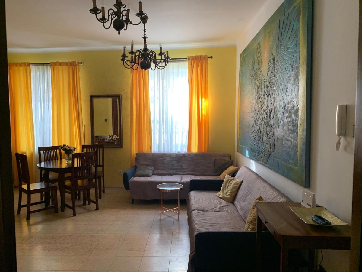 Beautiful And Charming Apartment In The Heart Of The Old Town Warsawa Bagian luar foto
