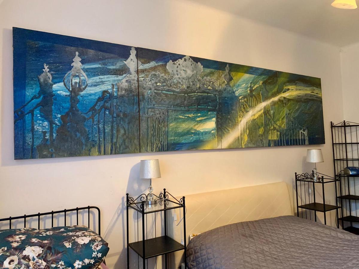 Beautiful And Charming Apartment In The Heart Of The Old Town Warsawa Bagian luar foto